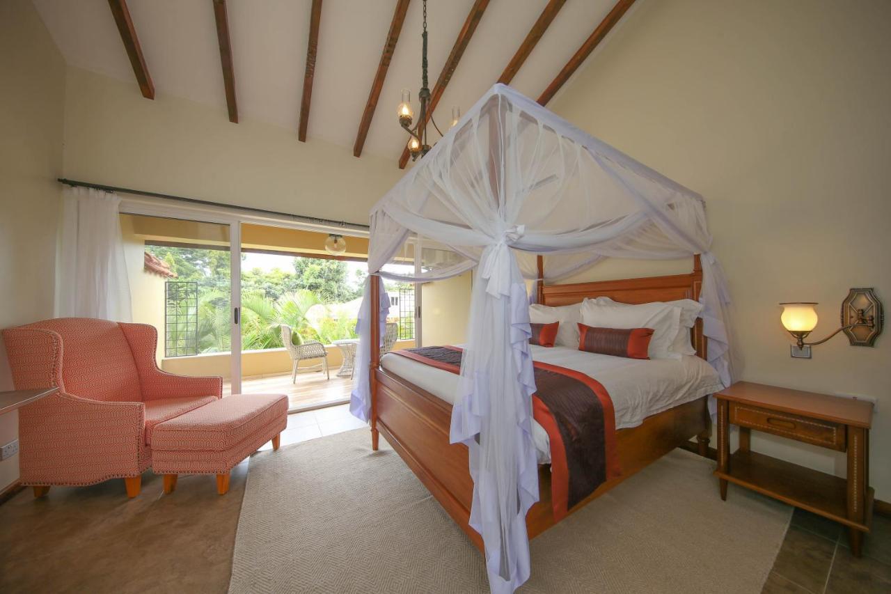 No 5 Boutique Hotel Limited Энтеббе Экстерьер фото